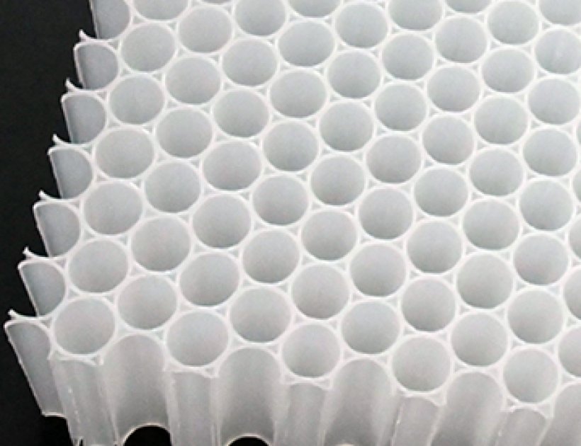 PP Honeycomb core for waterjet cutting board - Achieving