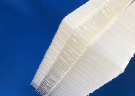 MULTIPURPOSE CORE MATERIAL-POLYPROPYLENE HONEYCOMB CORE WITH NON-WOVEN SURFACE