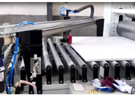 The uses and development trends of honeycomb panels