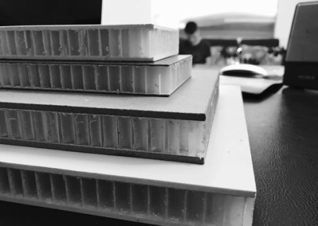 Plastic Honeycomb panel load-bearing capacity analysis